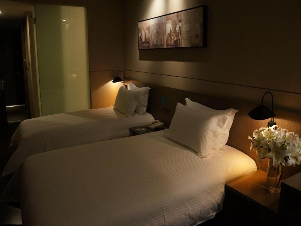 Hotel Jinjiang Select International Tourism And Zone Chuansha Road Subway Station 3*