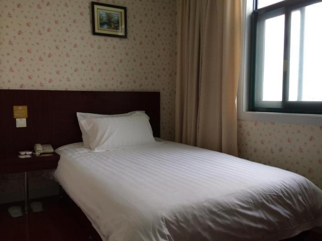 Hotel Jinjiang Select International Tourism And Zone Chuansha Road Subway Station