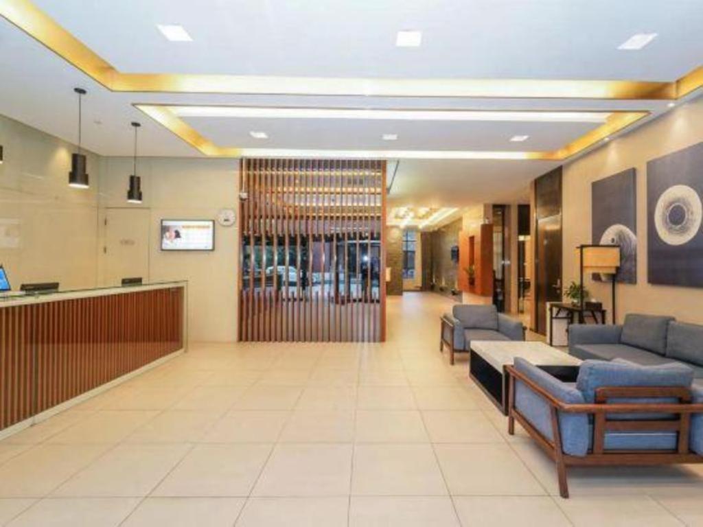 Hotel Jinjiang Select International Tourism And Zone Chuansha Road Subway Station